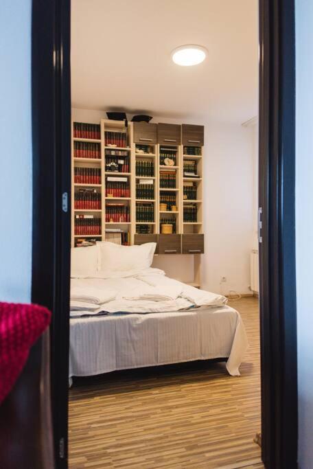 2 Bedroom Apt Park Belvedere Sibiu Eksteriør billede